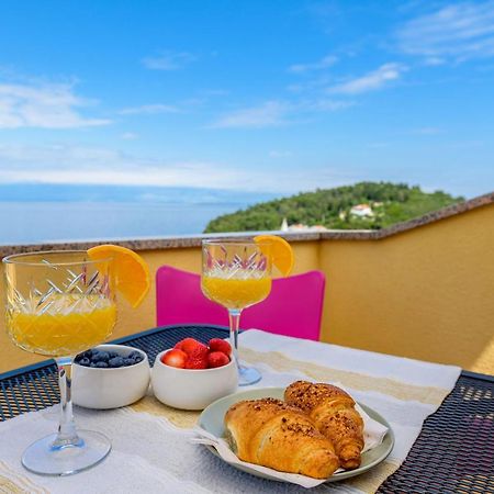 House Rosa Apartman Mali Lošinj Kültér fotó
