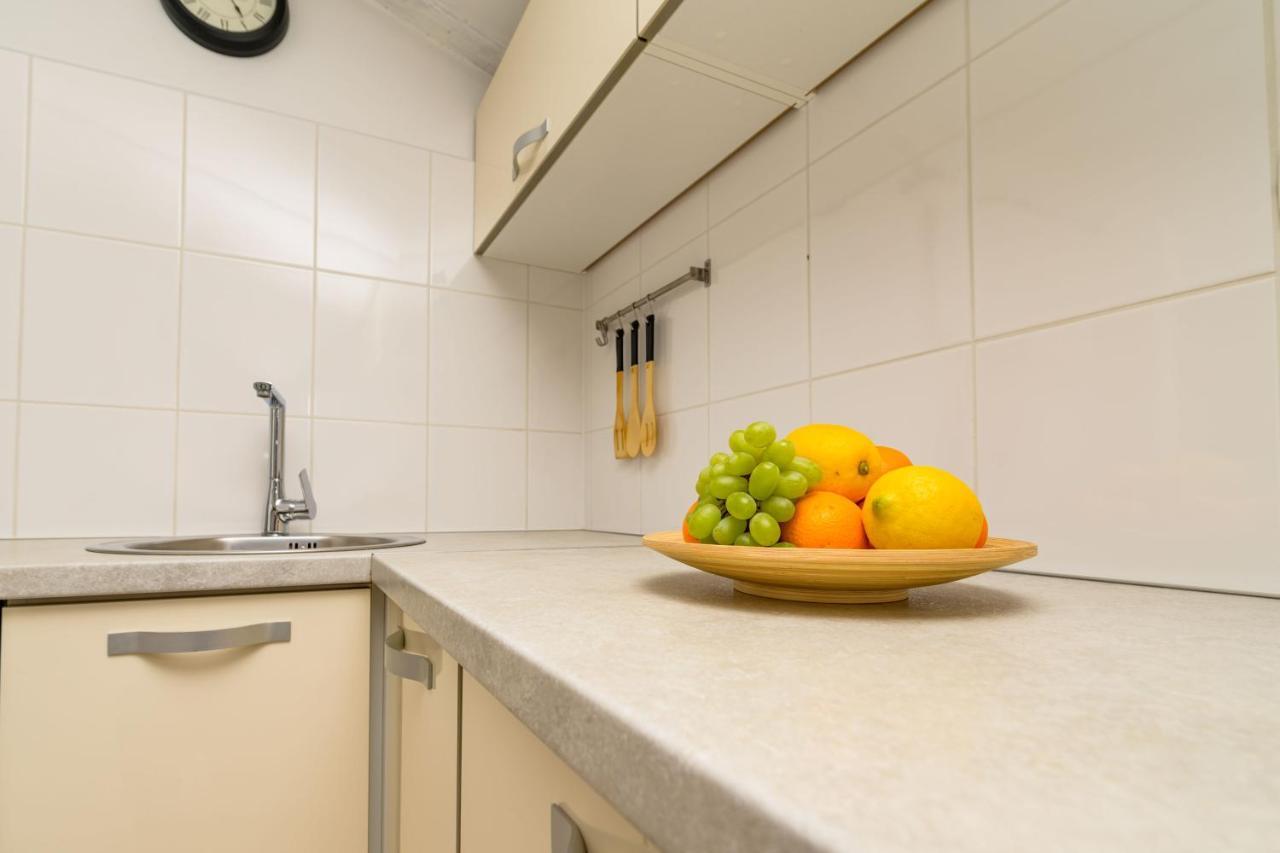 House Rosa Apartman Mali Lošinj Kültér fotó