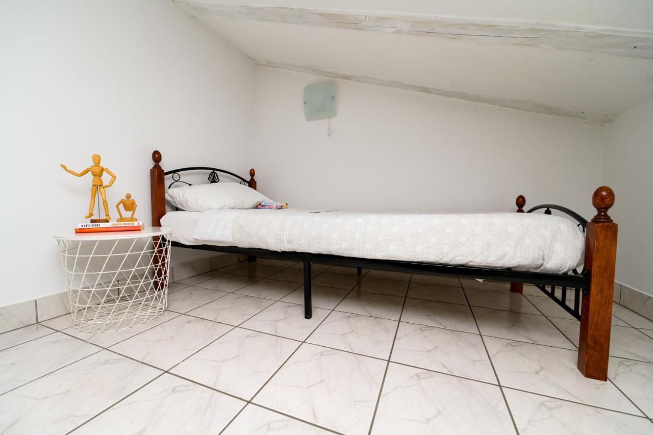 House Rosa Apartman Mali Lošinj Kültér fotó