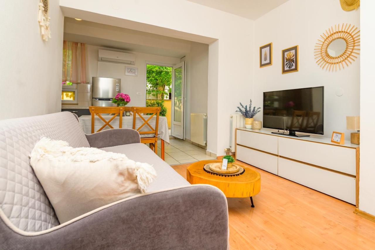 House Rosa Apartman Mali Lošinj Kültér fotó