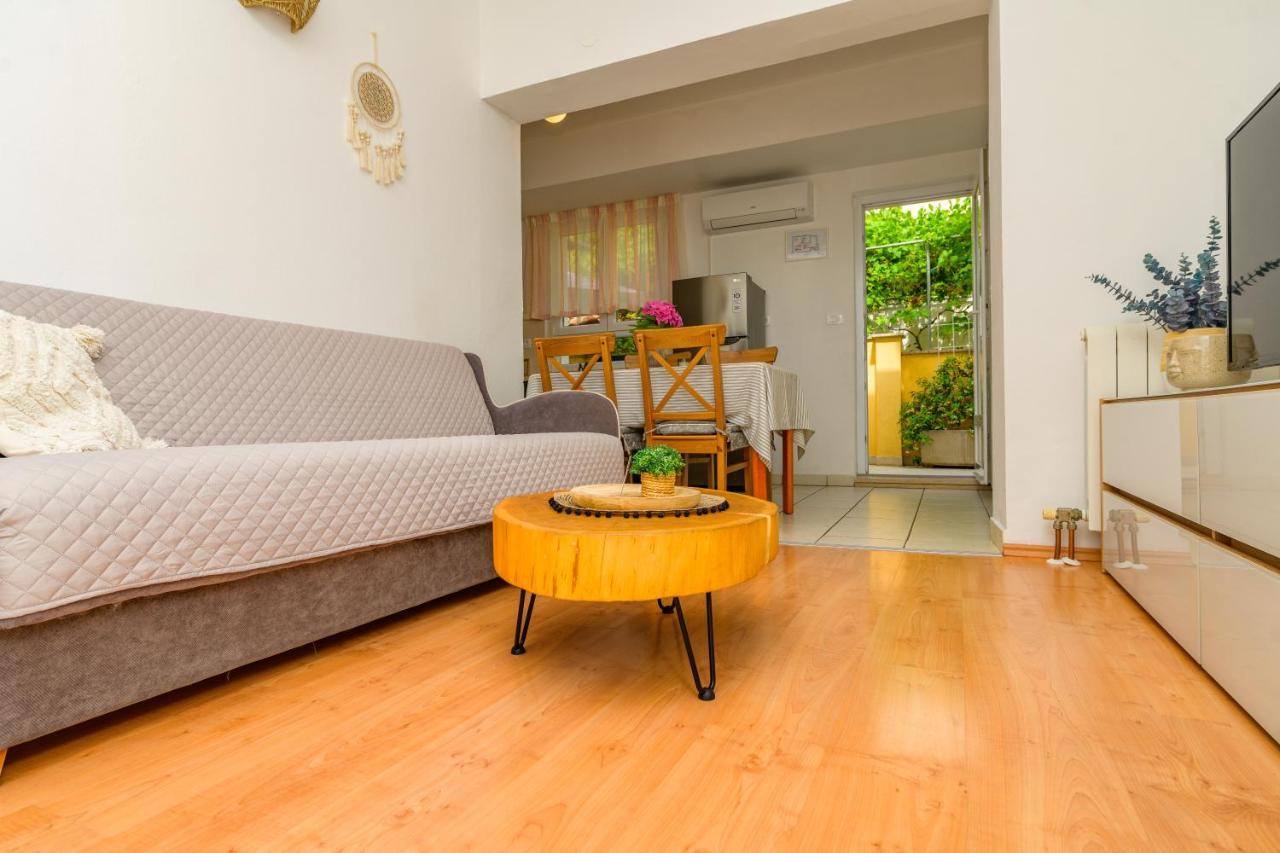House Rosa Apartman Mali Lošinj Kültér fotó