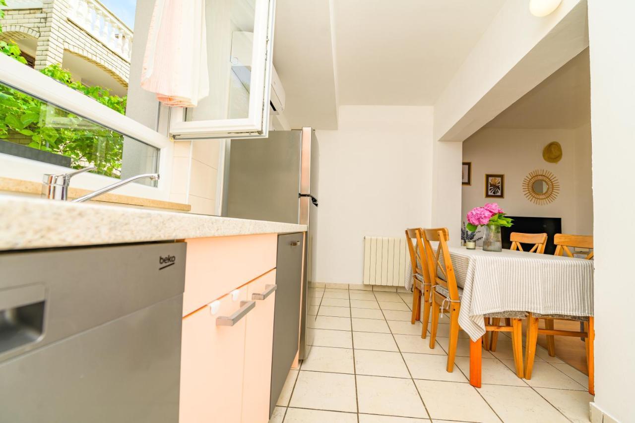 House Rosa Apartman Mali Lošinj Kültér fotó