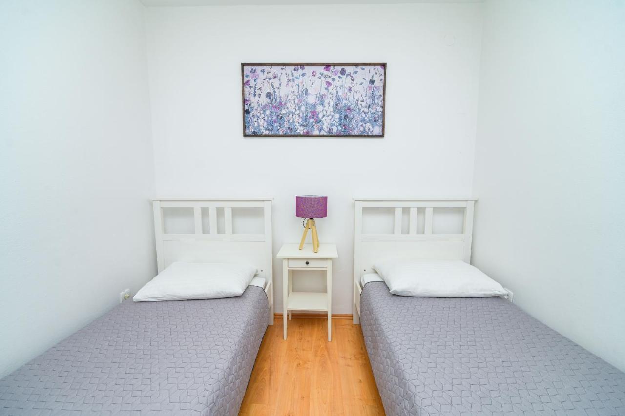 House Rosa Apartman Mali Lošinj Kültér fotó